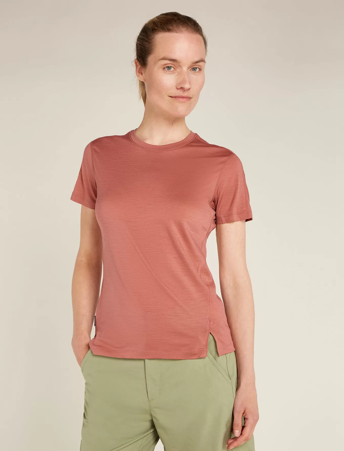 Store Icebreaker 150 MerinoFine™ Ace T-Shirt Damen CedarWood